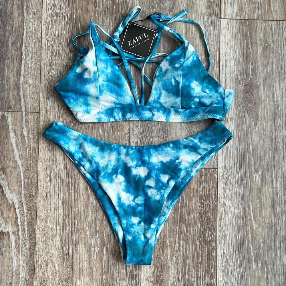 Zaful Bikini Ocean Blue Tie-Dye  Women’s Size 6 Forever Young New